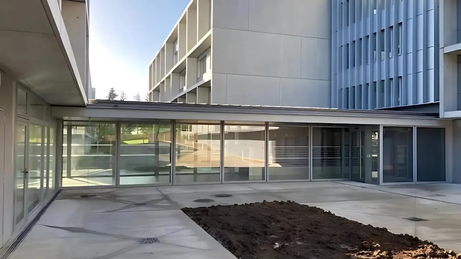 menuiserie exterieure saint pierre la cour